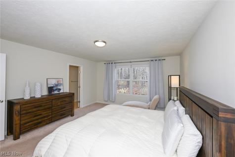 4816 Lake View Drive Peninsula OH 44264