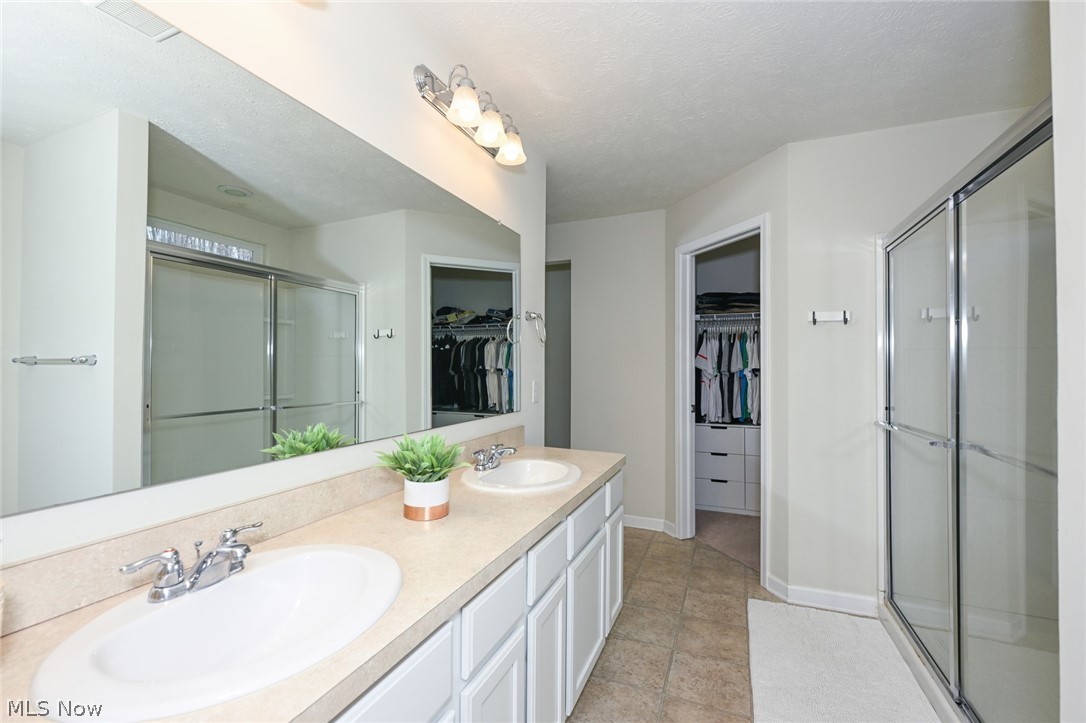 4816 Lake View Drive Peninsula OH 44264