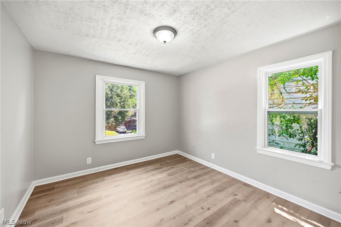 20803 Kenyon Drive Maple Heights OH 44137
