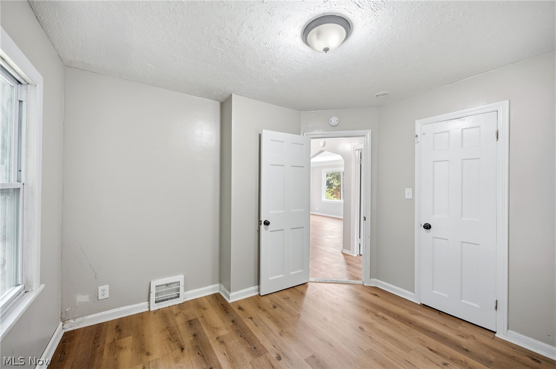 20803 Kenyon Drive Maple Heights OH 44137