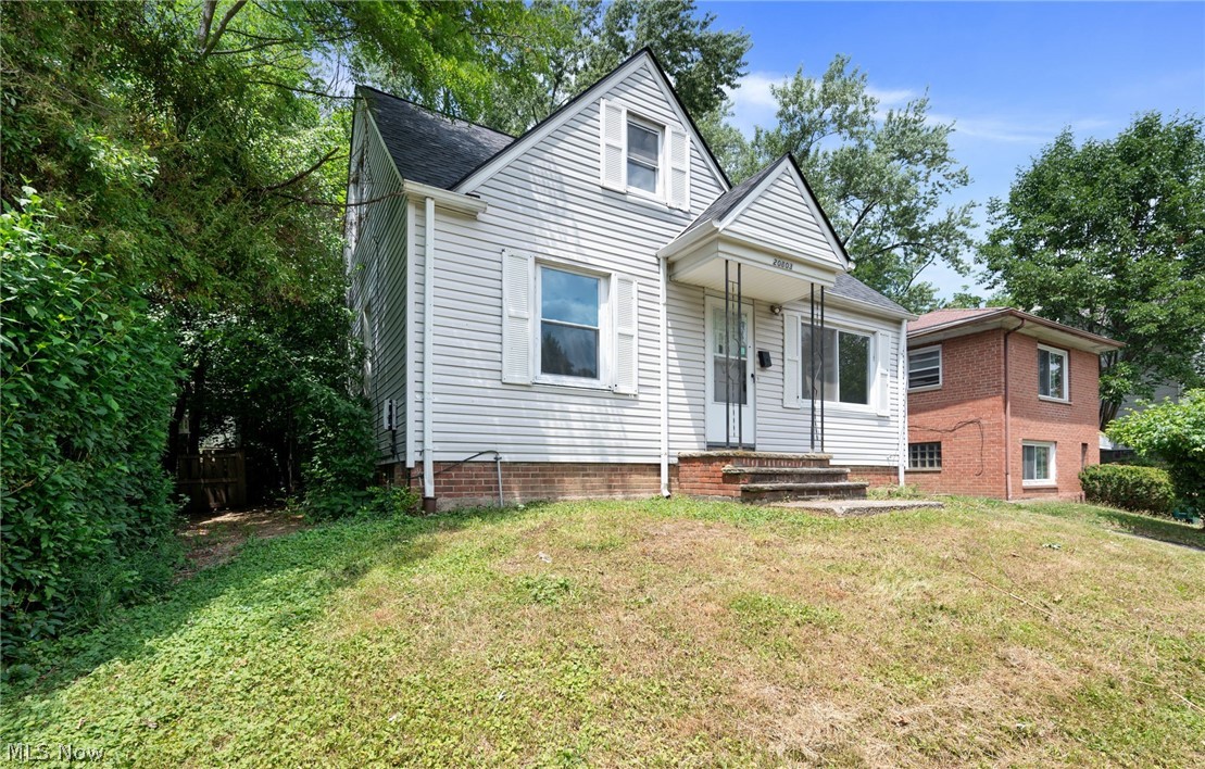 20803 Kenyon Drive Maple Heights OH 44137