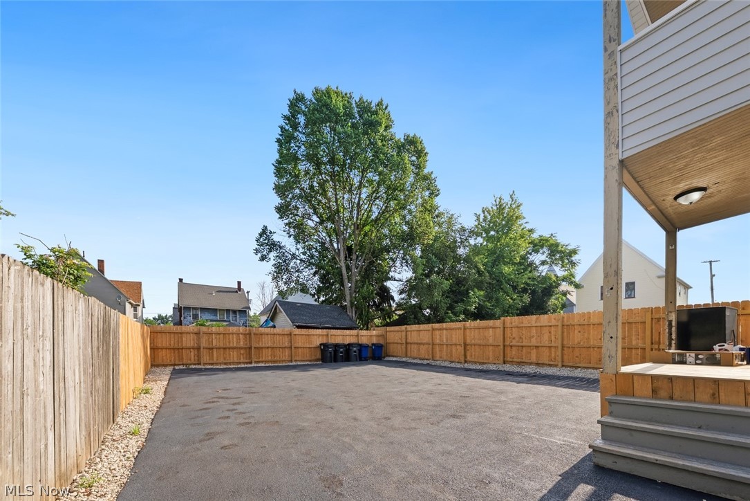 3904 Ardmore Avenue Cleveland OH 44109