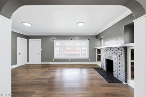 3904 Ardmore Avenue Cleveland OH 44109