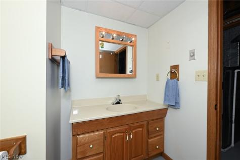 141 26th Street NW Barberton OH 44203
