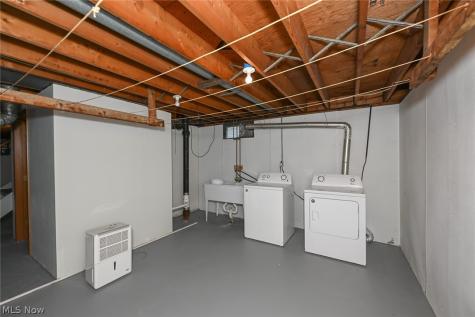 141 26th Street NW Barberton OH 44203