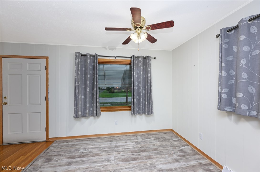 141 26th Street NW Barberton OH 44203