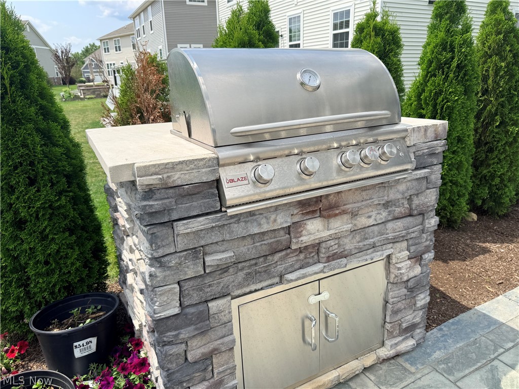 863 River Run Road Aurora OH 44202
