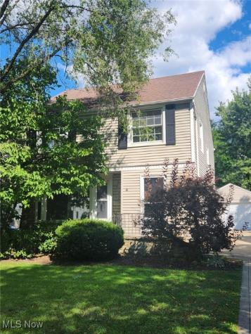 2623 Milton Road University Heights OH 44118