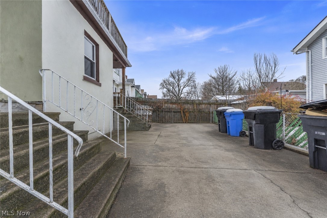 4102 Brooklyn Avenue Cleveland OH 44109