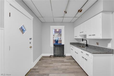 4102 Brooklyn Avenue Cleveland OH 44109