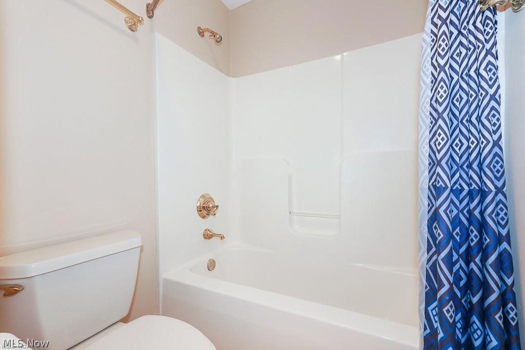 3729 Edgehill Drive Cleveland OH 44121