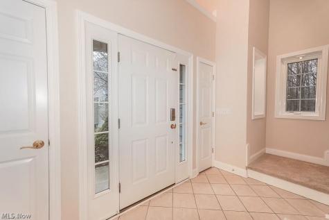 3729 Edgehill Drive Cleveland OH 44121