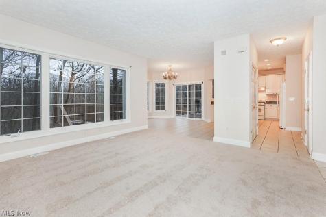 3729 Edgehill Drive Cleveland OH 44121