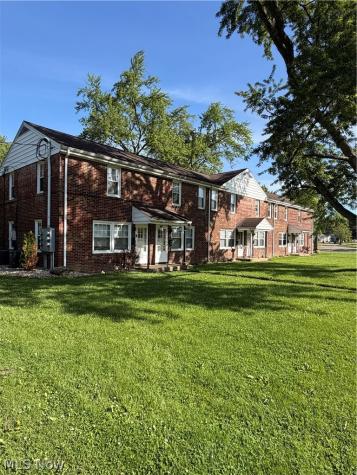 730 West Street Niles OH 44446