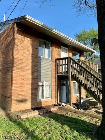 2047 20th Street SW Akron OH 44314