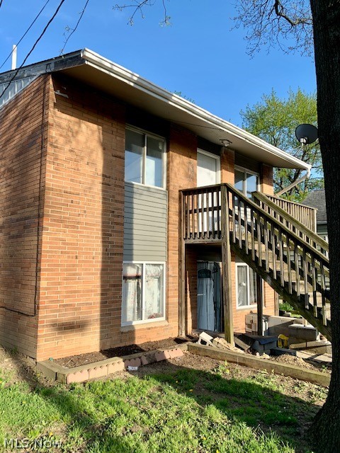 2047 20th Street SW Akron OH 44314