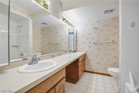 12900 Lake Avenue Lakewood OH 44107