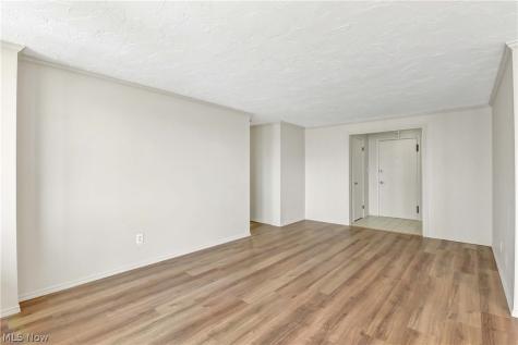 12900 Lake Avenue Lakewood OH 44107