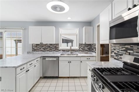 1947 E 82nd Street Cleveland OH 44103