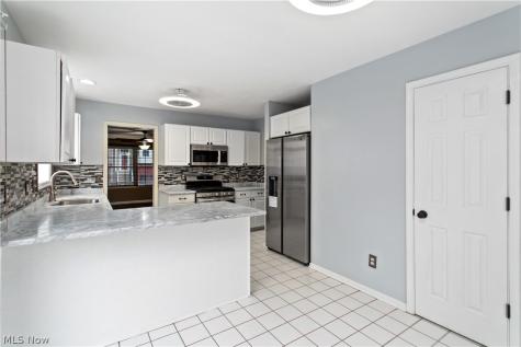 1947 E 82nd Street Cleveland OH 44103