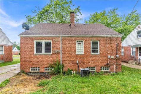 735 E 256th Street Euclid OH 44132