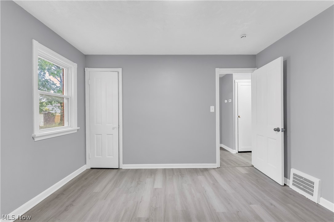 735 E 256th Street Euclid OH 44132