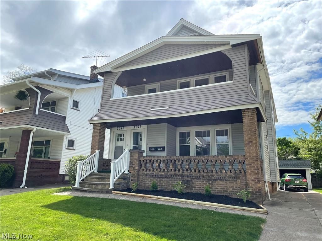 Lakewood OH, 2076 Lewis Drive, Unit DOWN
