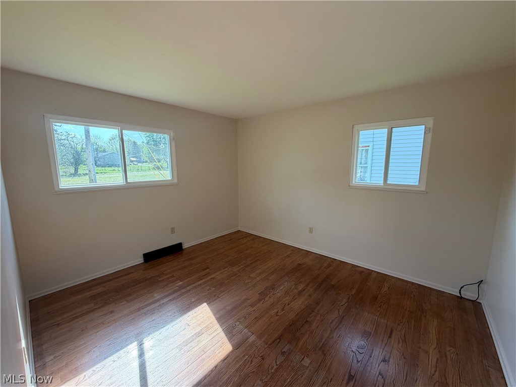 2227 Ogden Avenue NW Warren OH 44483