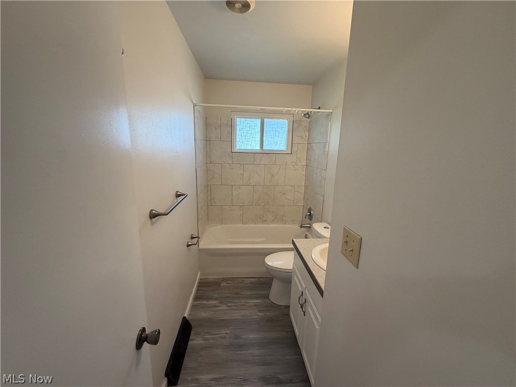 2227 Ogden Avenue NW Warren OH 44483