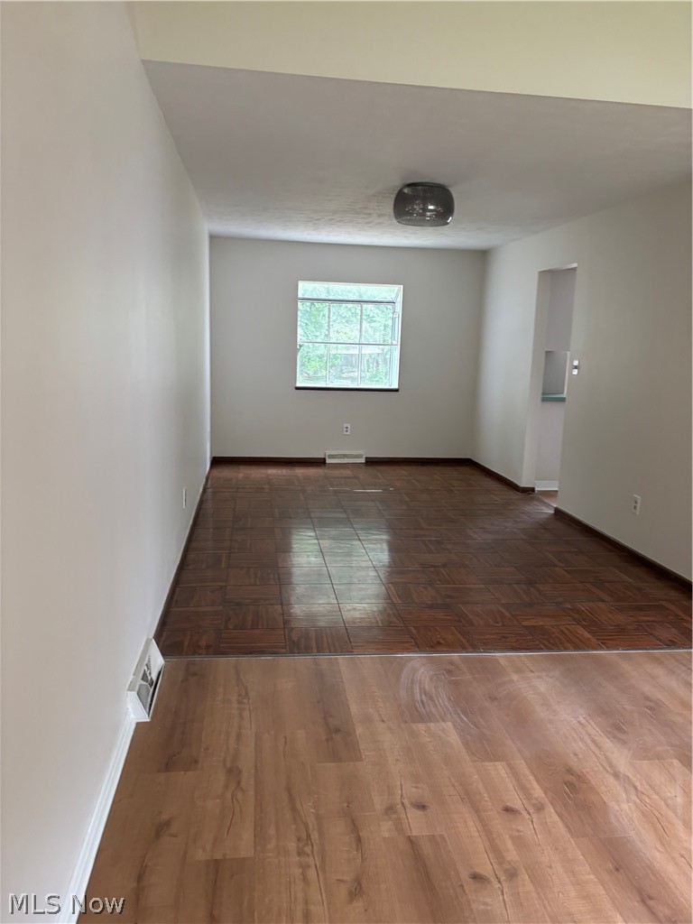 4585 Wilburn Drive South Euclid OH 44121
