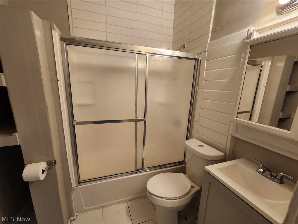 3227 E Overlook Road Cleveland Heights OH 44118