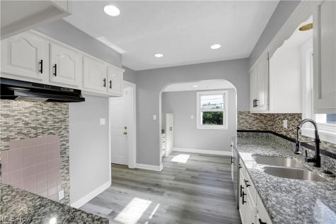 7514 Bertha Avenue Parma OH 44129