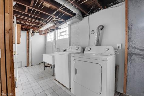 7514 Bertha Avenue Parma OH 44129