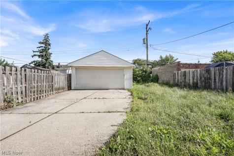 7514 Bertha Avenue Parma OH 44129