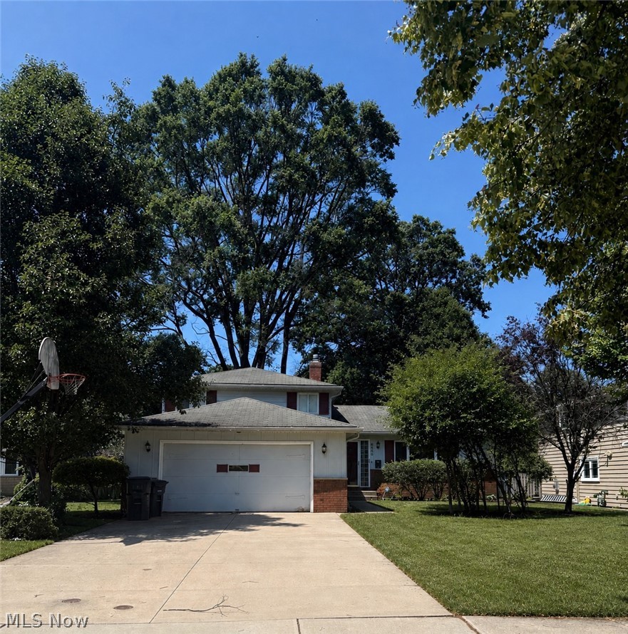 6580 Forest Glen Avenue Solon OH 44139