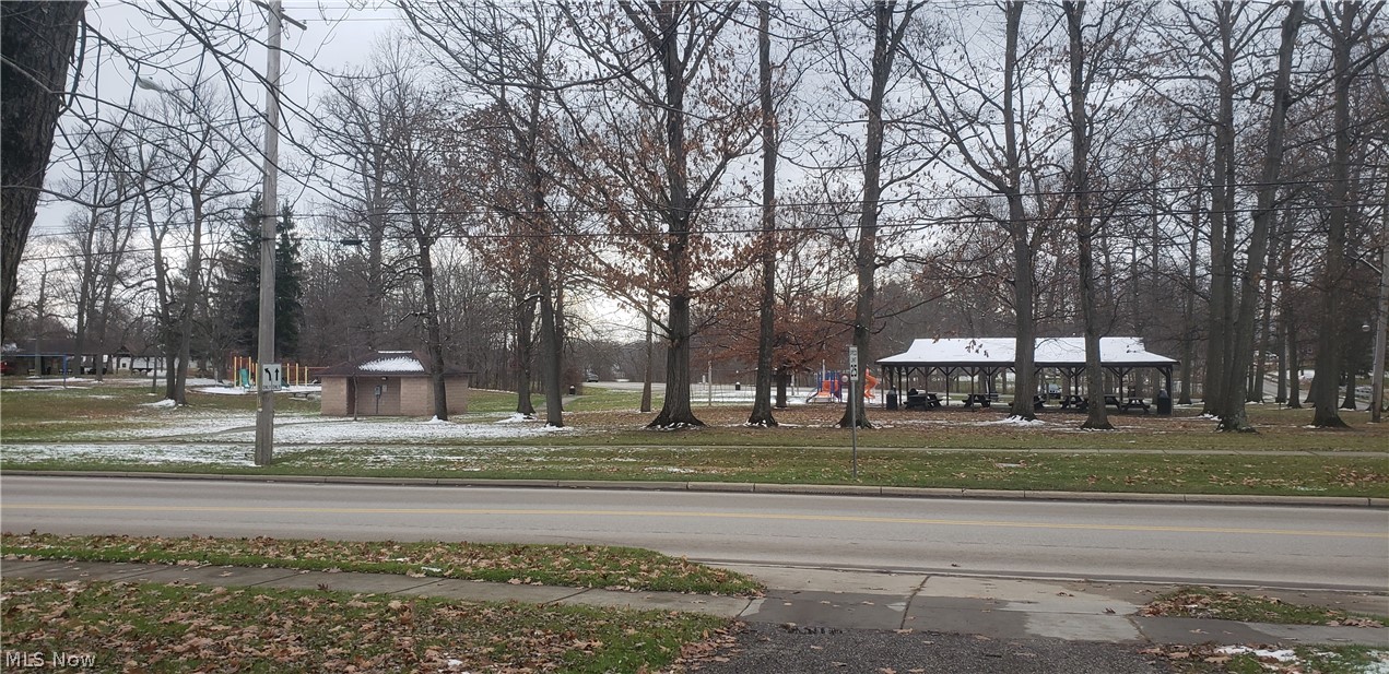 15050 Lake Avenue Middlefield OH 44062