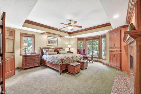29998 Hilliard Boulevard Westlake OH 44145