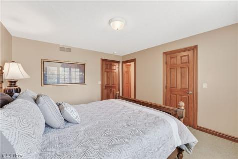 29998 Hilliard Boulevard Westlake OH 44145