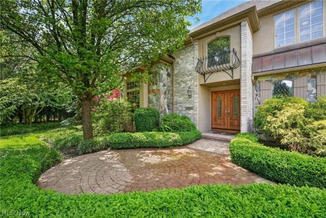 29998 Hilliard Boulevard Westlake OH 44145