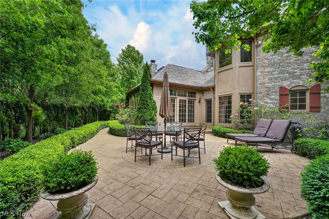 29998 Hilliard Boulevard Westlake OH 44145