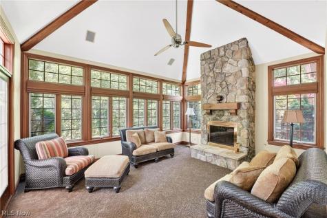 29998 Hilliard Boulevard Westlake OH 44145