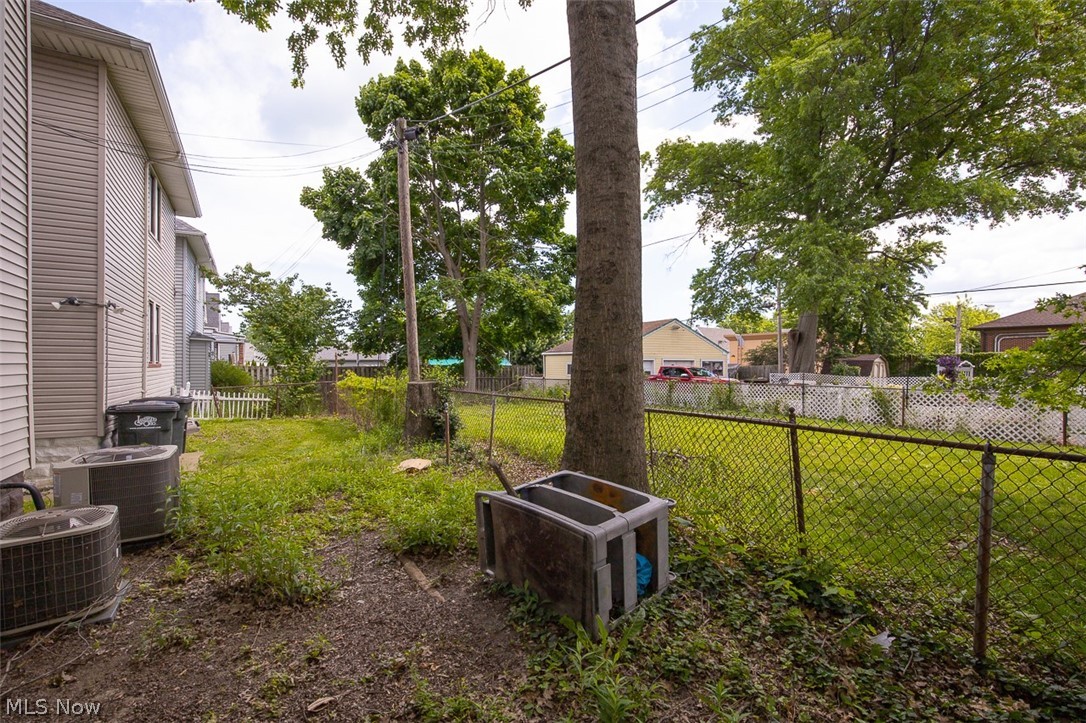 1545 Coutant Avenue Lakewood OH 44107