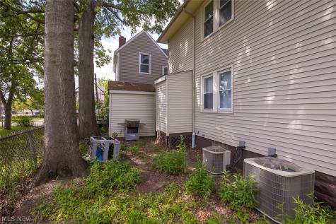 1545 Coutant Avenue Lakewood OH 44107
