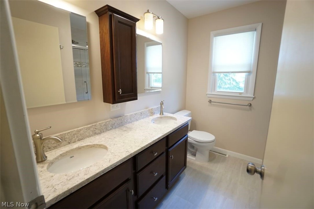 12321 Norton Drive Chesterland OH 44026
