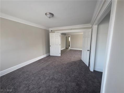 14236 Lakeshore Boulevard Cleveland OH 44110