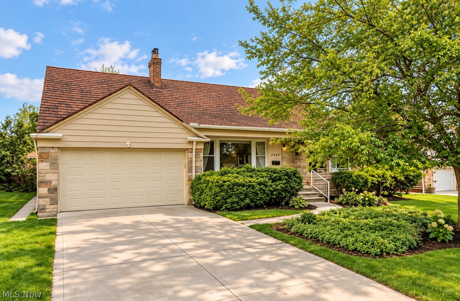 Beachwood OH, 2606 Larchmont Road