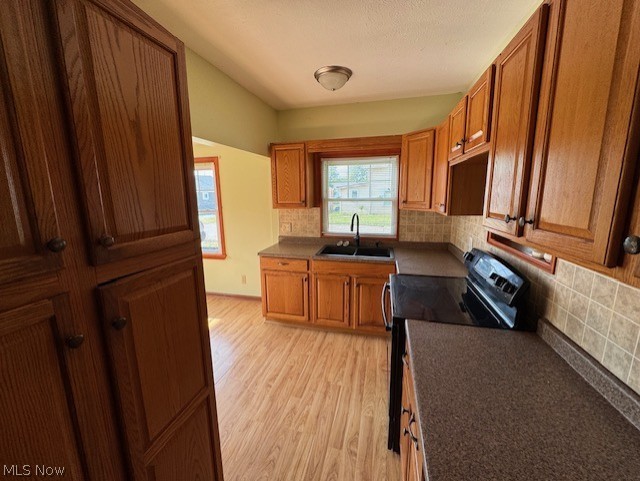 856 Peach Boulevard Willoughby OH 44094