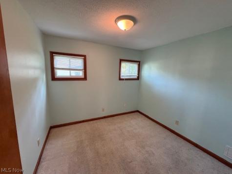 856 Peach Boulevard Willoughby OH 44094