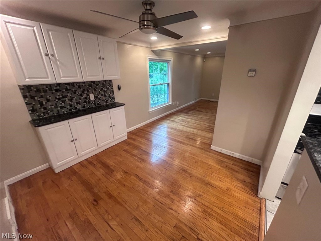 20825 Farnsleigh Road Shaker Heights OH 44122