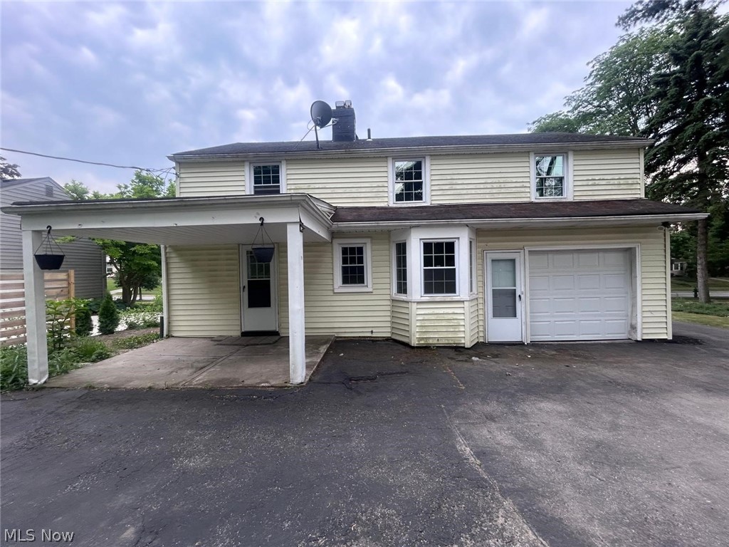 20825 Farnsleigh Road Shaker Heights OH 44122